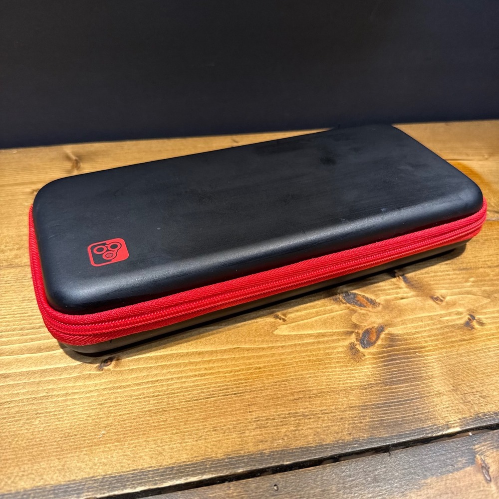 Nintendo Switch Carrying Case Hard Shell‎ Black Red Travel Storage Case